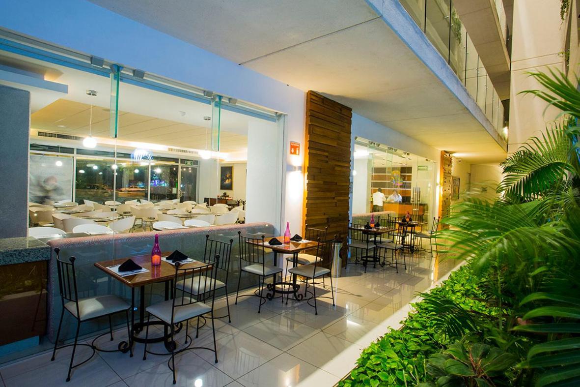Meson De La Luna Hotel & Spa เมริดา ภายนอก รูปภาพ
