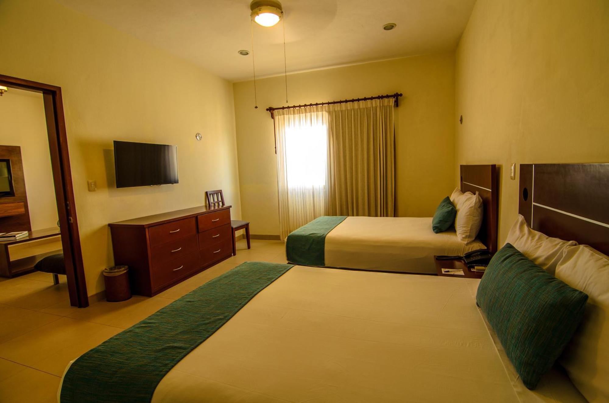 Meson De La Luna Hotel & Spa เมริดา ภายนอก รูปภาพ